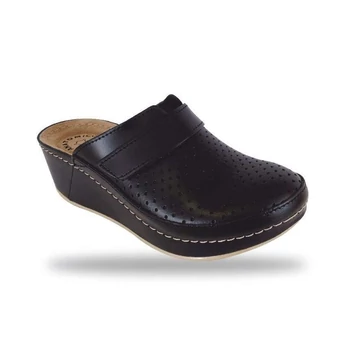 Női komfort divat papucs D130 Nero