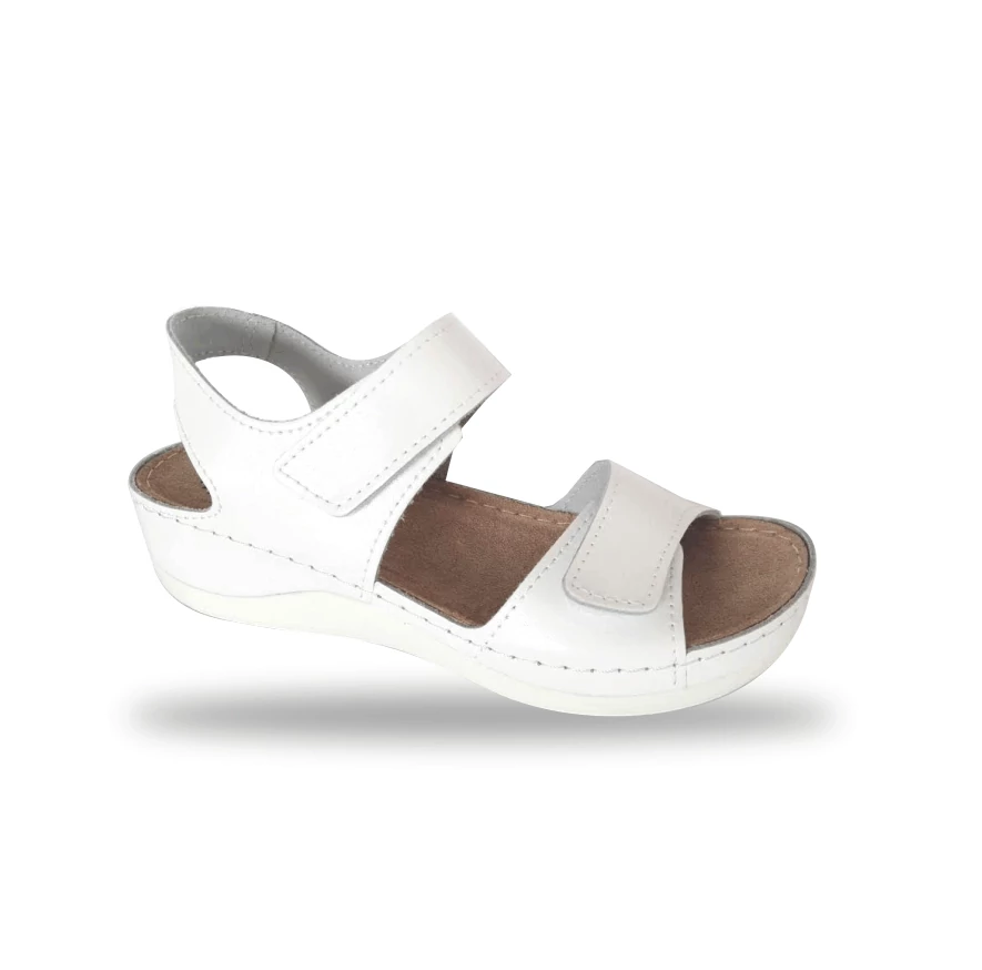 Női komfort szandál D302 Bianco